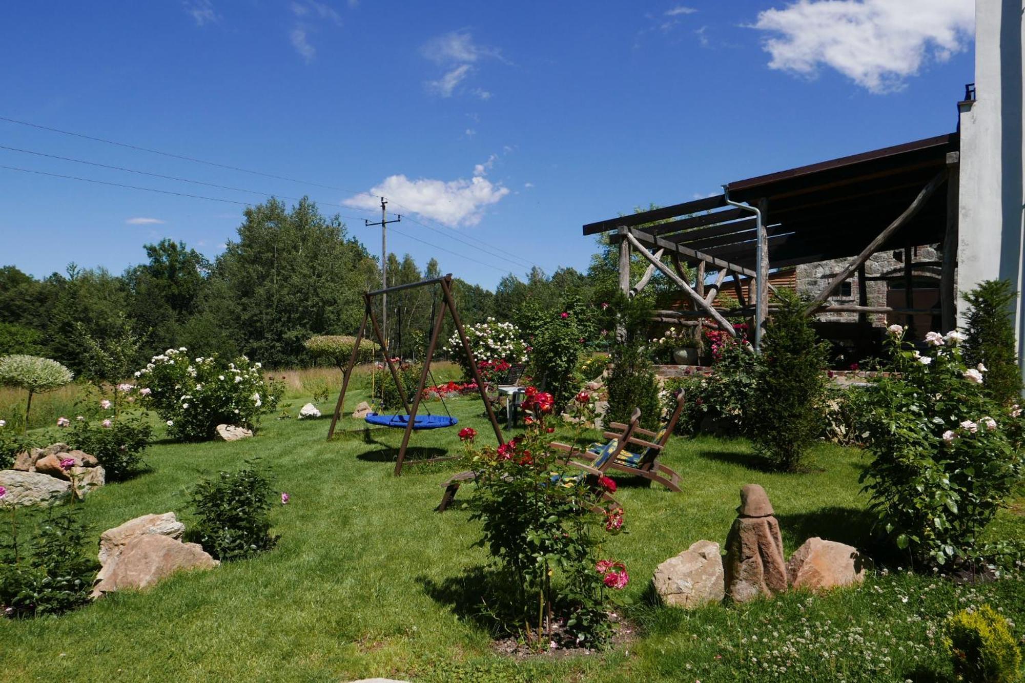 Róże i Jabłonie Agroturystyka Gryfów Śląski Exterior foto